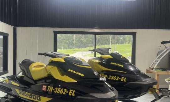 2016-Sea_Doo-GTR_215_RXT_260-ID00002097_1